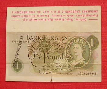 World's Banknotes - First Side